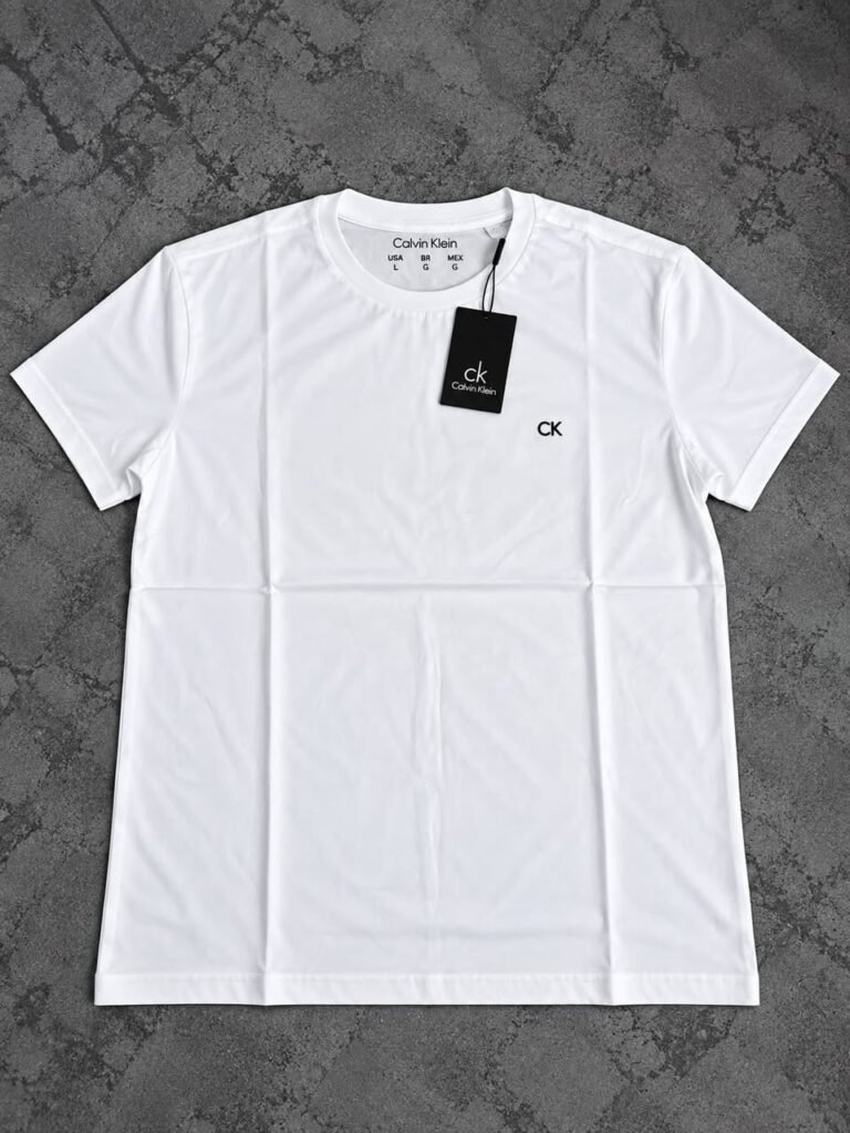 Camiseta básica – Calvin Klein — Branca